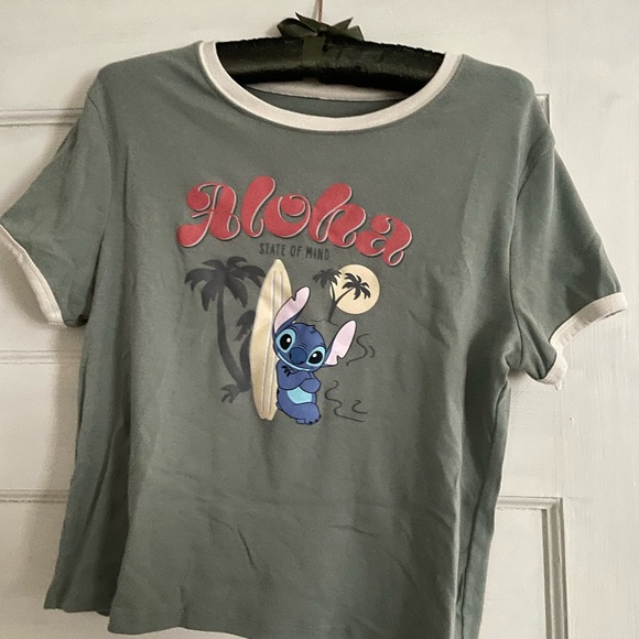 Cropped Stitch Tee 👽🌴 - Picture 5 of 6